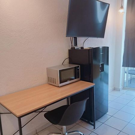 Lovely Studio Apartment With Balcony Ac & Wi-Fi, Minutes From Downtown! Zihuatanejo Exteriör bild