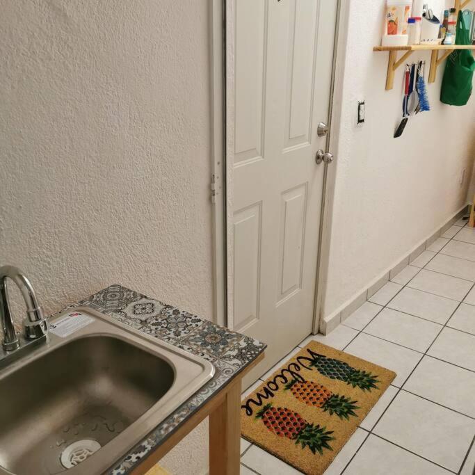 Lovely Studio Apartment With Balcony Ac & Wi-Fi, Minutes From Downtown! Zihuatanejo Exteriör bild