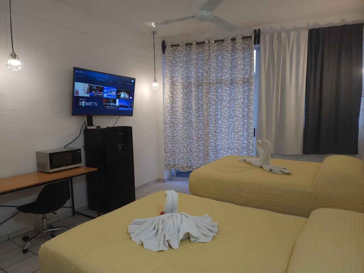 Lovely Studio Apartment With Balcony Ac & Wi-Fi, Minutes From Downtown! Zihuatanejo Exteriör bild